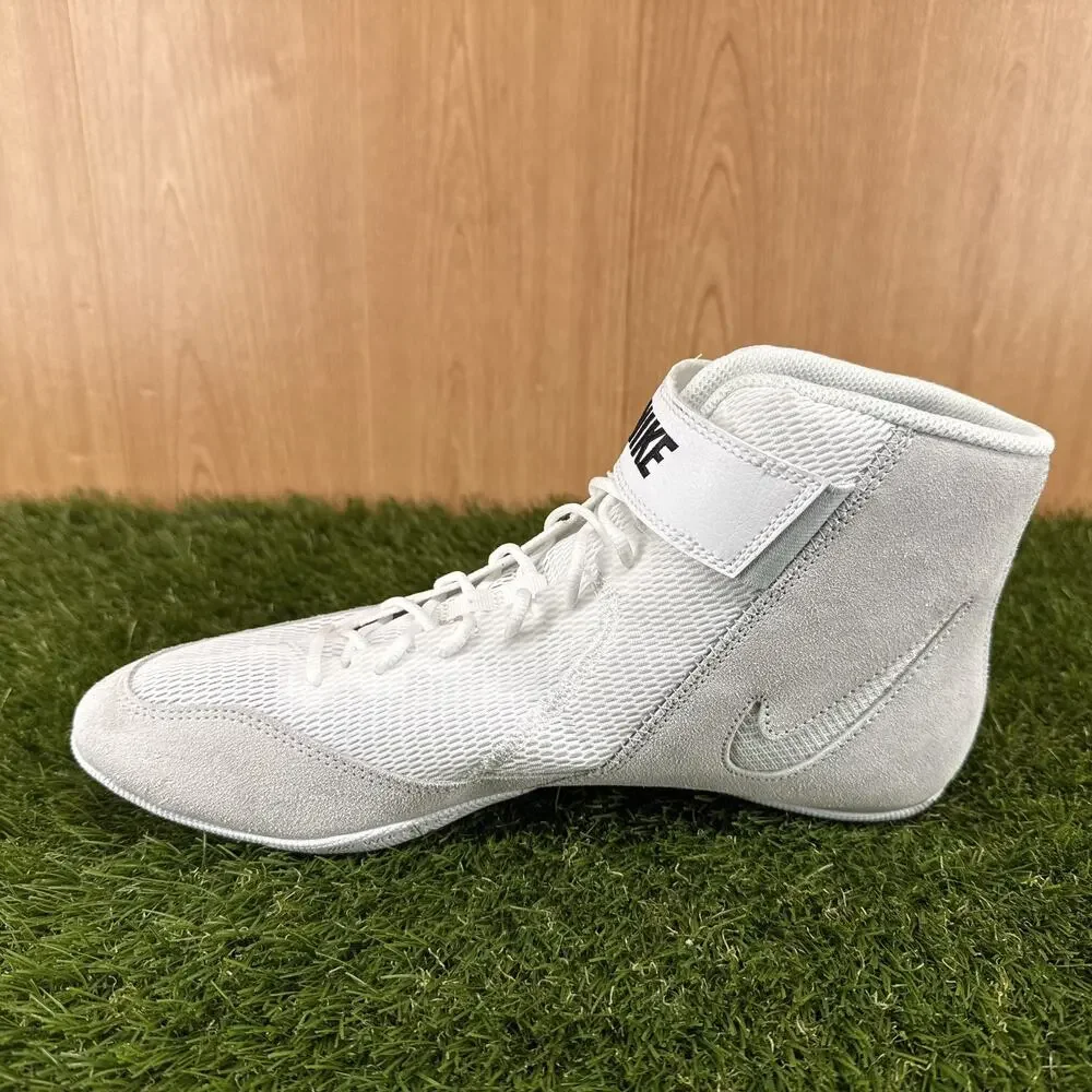 Nike Speedsweep VIII White Black White Wrestling Shoes HF9132-100 Men's Sz 11.5